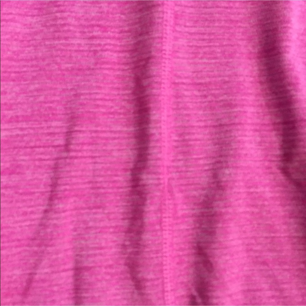 Lululemon athletic top with sports bra. Size 6US - Picture 3 of 8